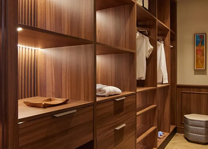 Grand Central, Small Luxury Ξενοδοχείο
