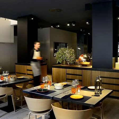 Szálloda Grand Central, Small Luxury Barcelona