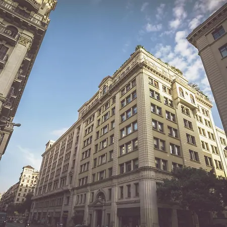 Grand Central, Small Luxury