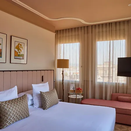 Hotel Grand Central, Small Luxury 5*