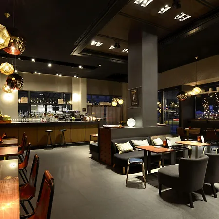 Hotel Grand Central, Small Luxury