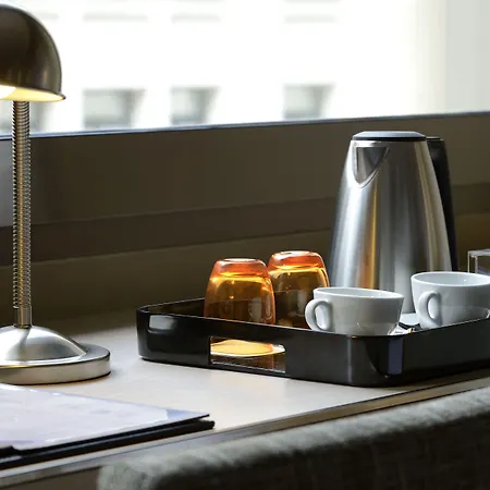 Grand Central, Small Luxury