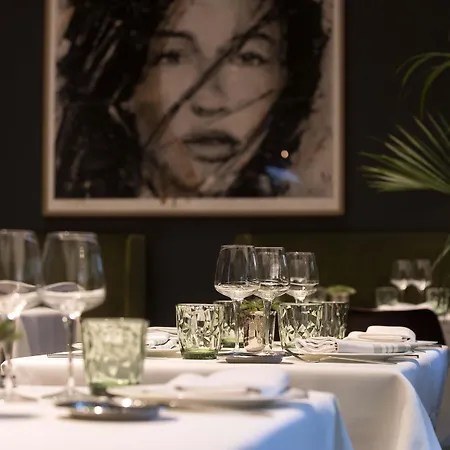 Hotel Grand Central, Small Luxury 5*