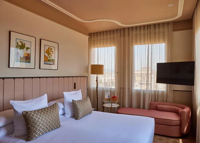 Hotel Grand Central, Small Luxury 5*