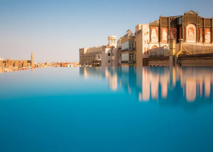 Grand Central, Small Luxury 5*