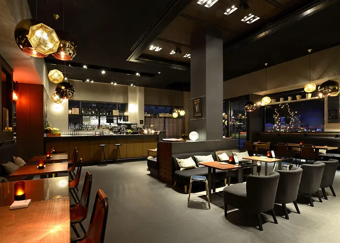 Hotel Grand Central, Small Luxury